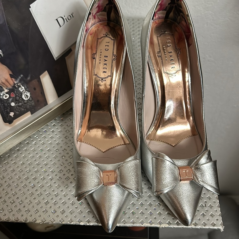 Ted Baker Silver Metallic Heels with Rose Gold Accents on Bow